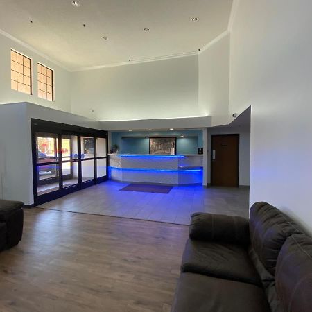 Super 8 By Wyndham Olive Branch Hotel Buitenkant foto