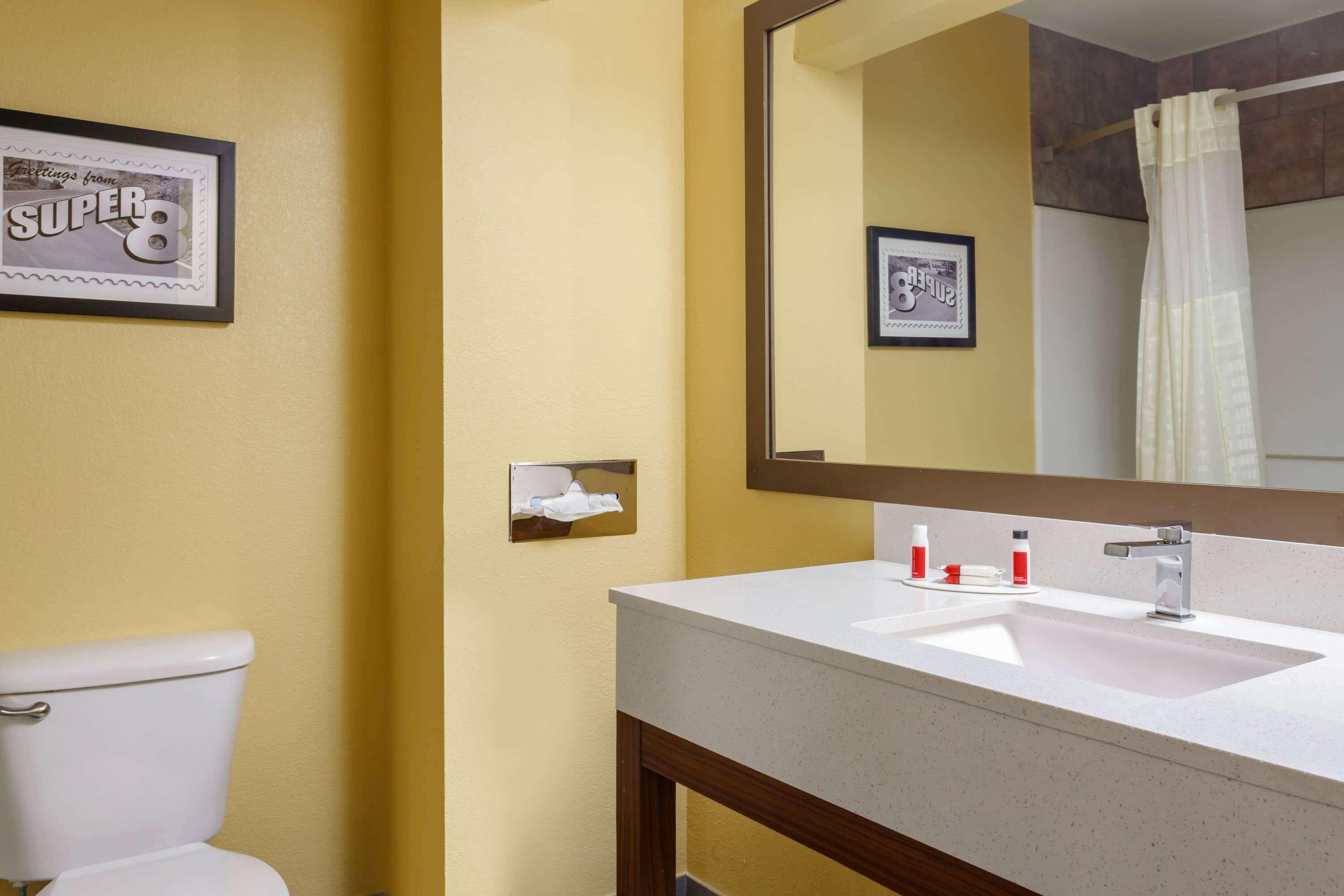 Super 8 By Wyndham Olive Branch Hotel Buitenkant foto