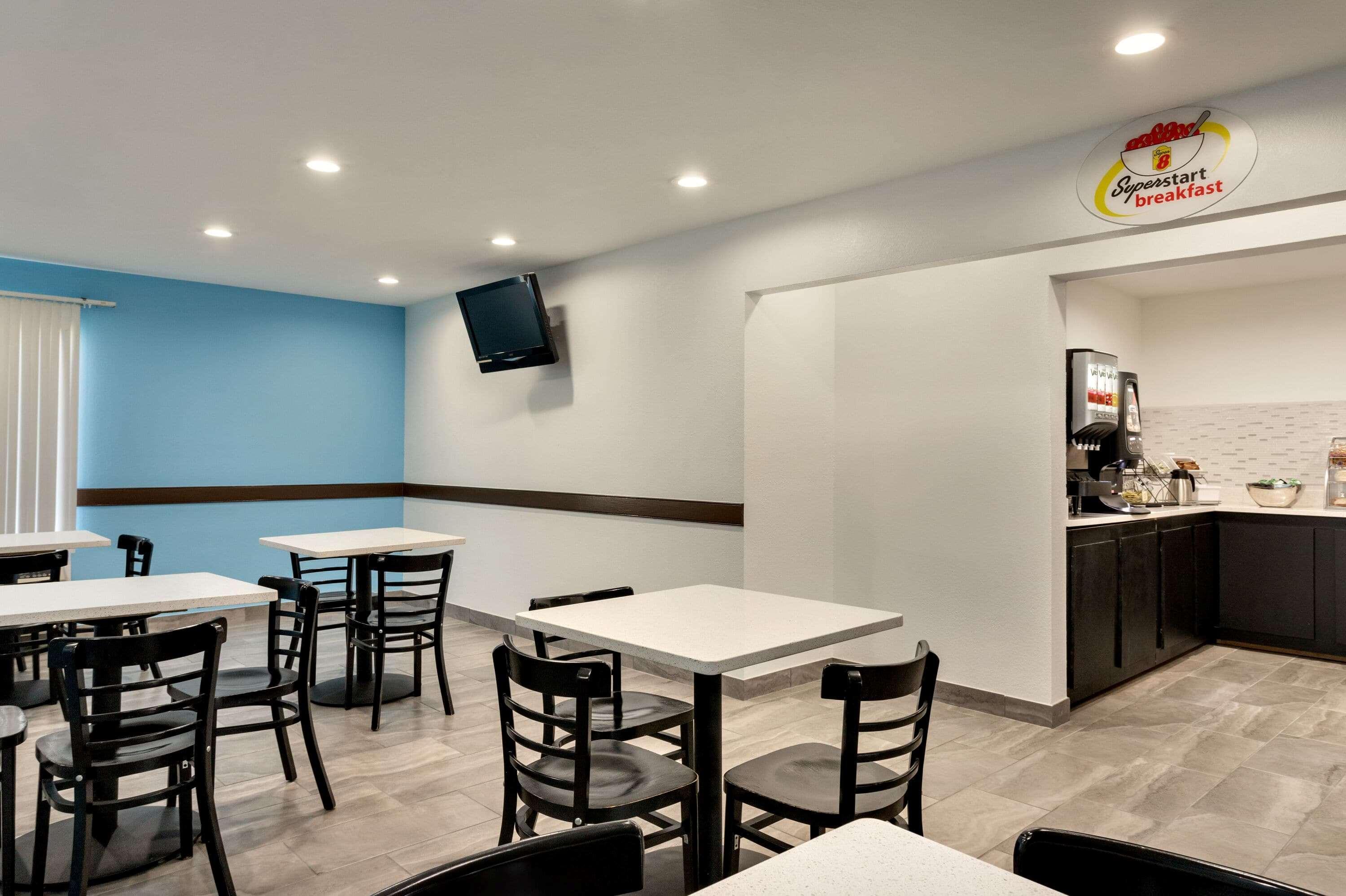 Super 8 By Wyndham Olive Branch Hotel Buitenkant foto